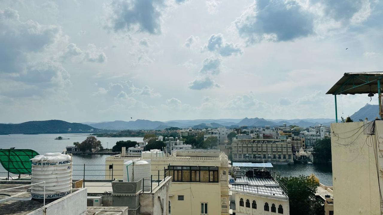 Hostel Maa Ji House On Pichola *