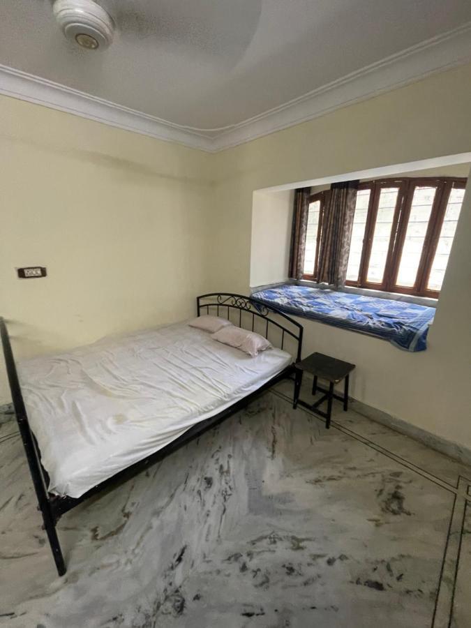 Pushpanand Guest house