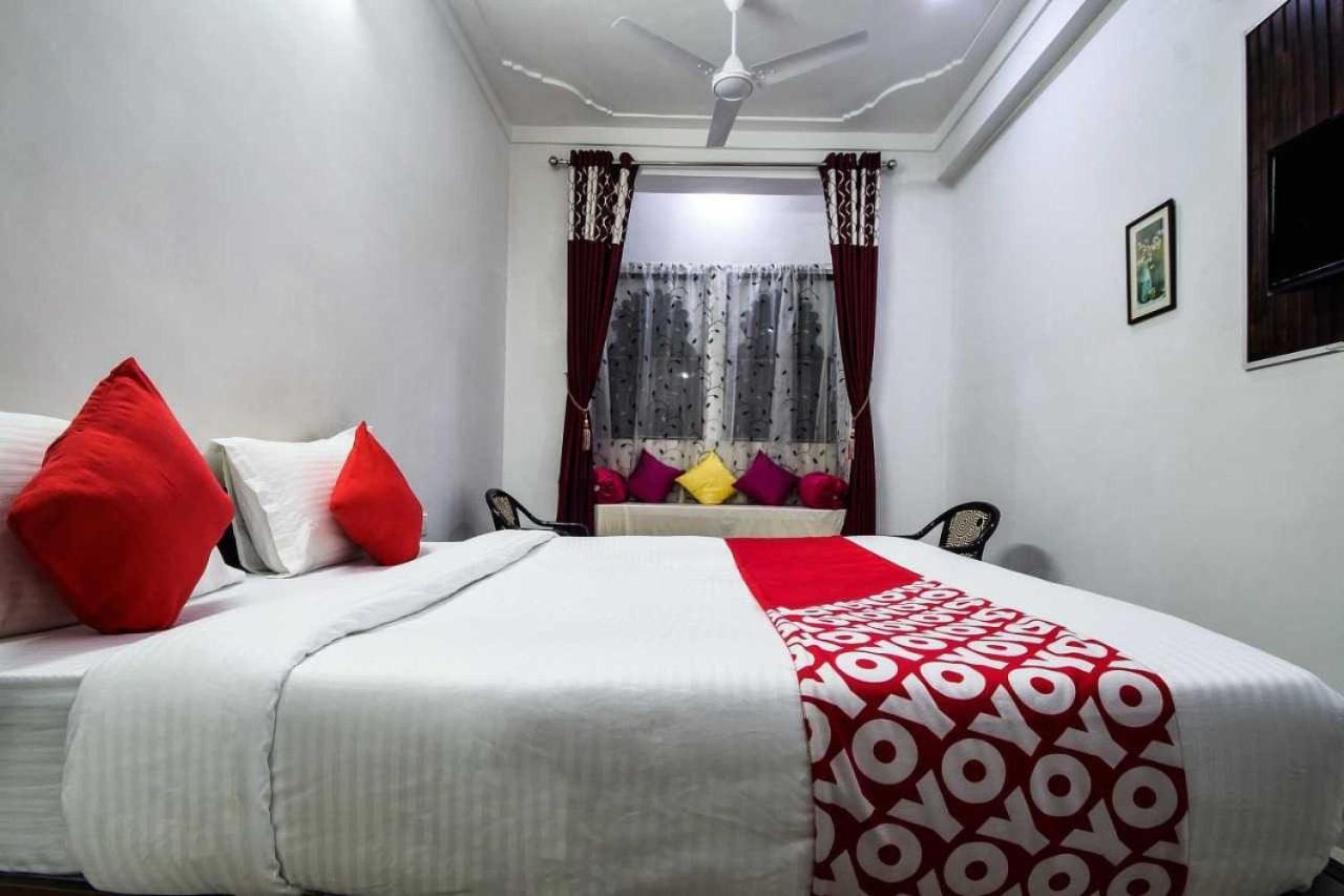 Collection O Vallabh Hotel