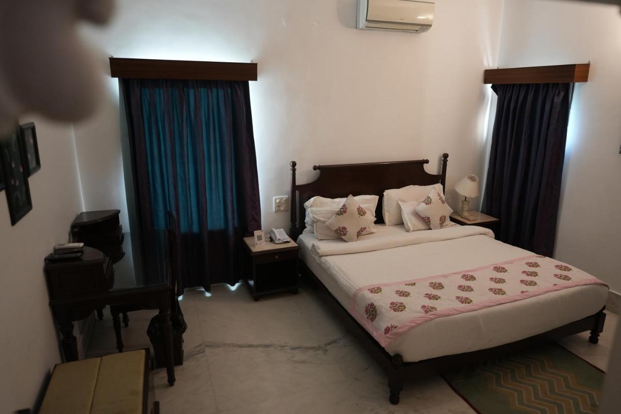 Amar Kothi Hotel Udaipur