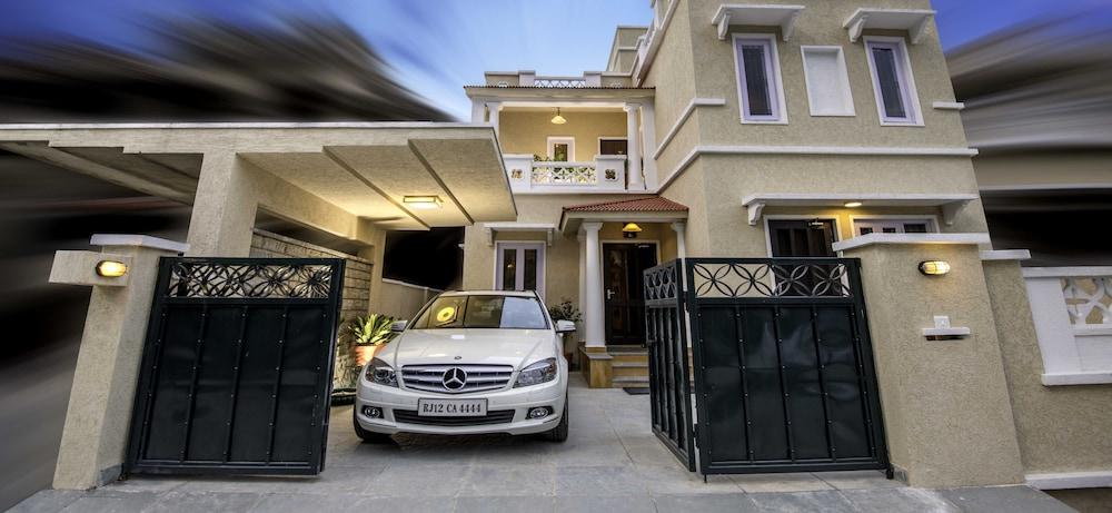 Zade Mount View 3* Udaipur