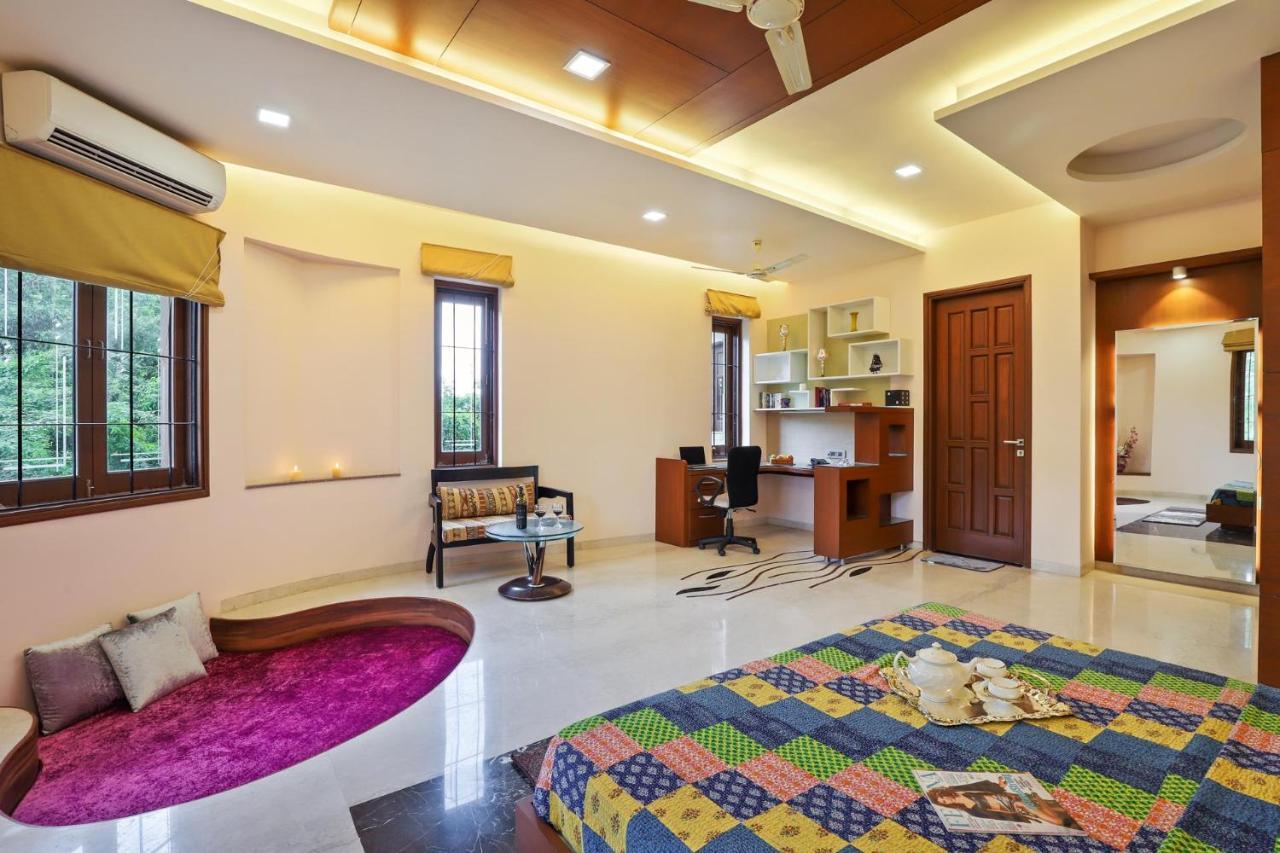 Stayvista's Prakriti Farms With Outdoor Pool, Complimentary Breakfast And Hi-tea Villa Udaipur