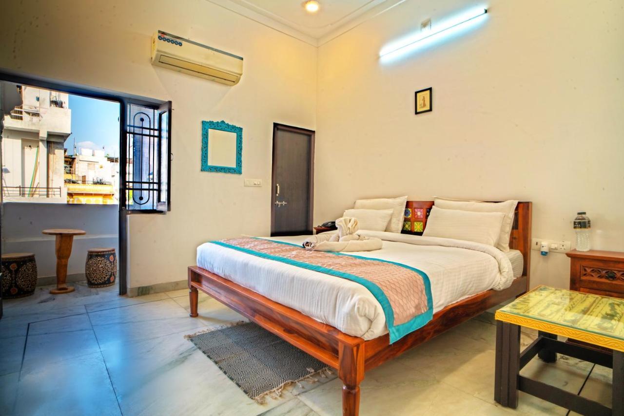 Hotel Castle Pichola Udaipur