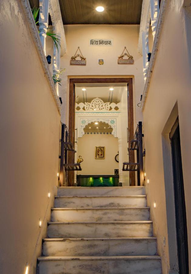 Castle Pichola 3* Udaipur