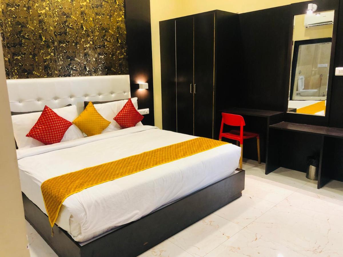 Grand Bhaagwat - Selling Of The Year - Beautifull Rooftop Terrace Hotel 4*