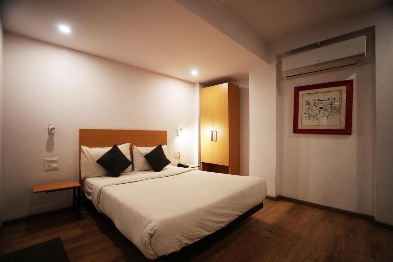 Townhouse Hotel 4*