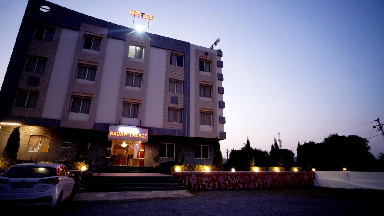 Resort Badam Palace Udaipur