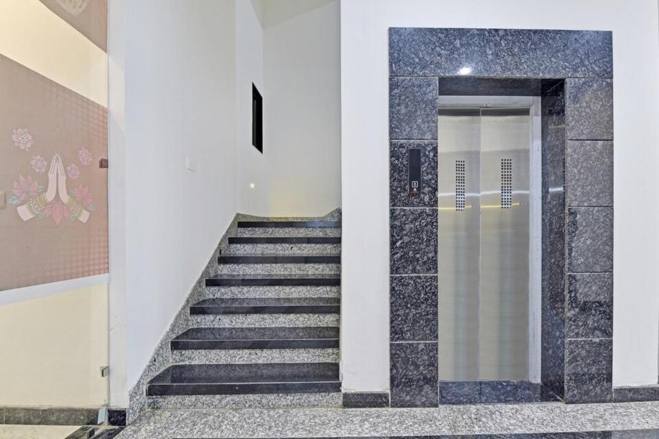 Angan Hotel 3*