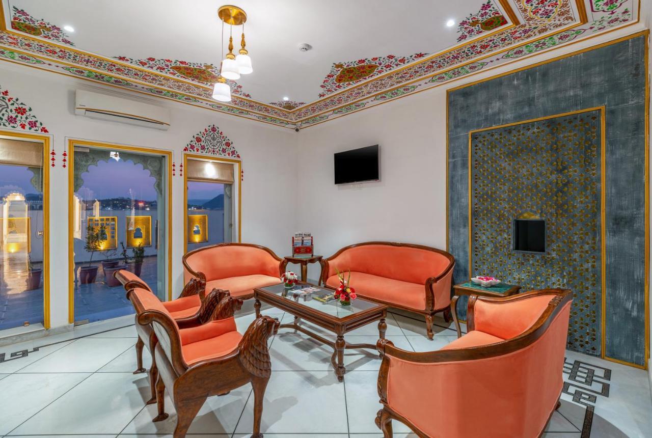 Maan By Stone Wood Premier Hotel Udaipur