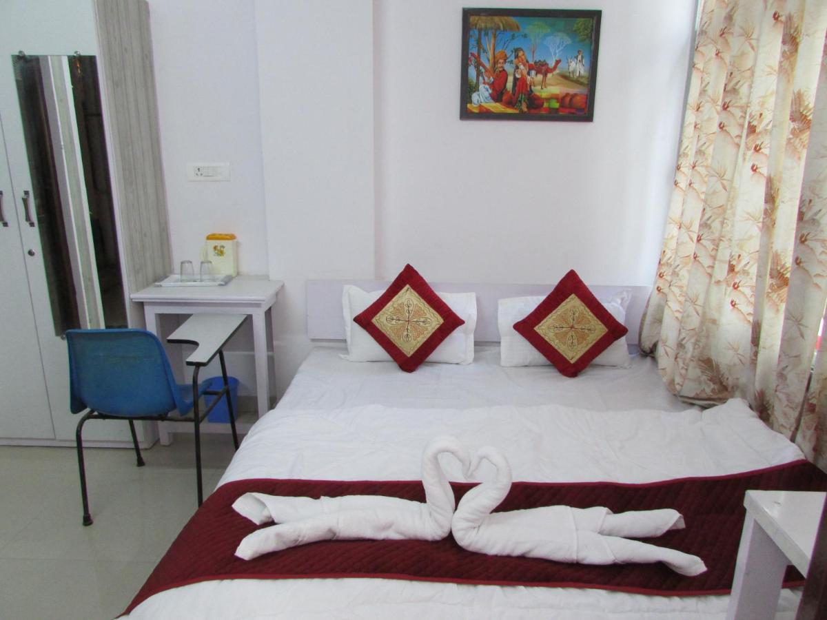 Hostel Ashish Guest House, Udaipole *