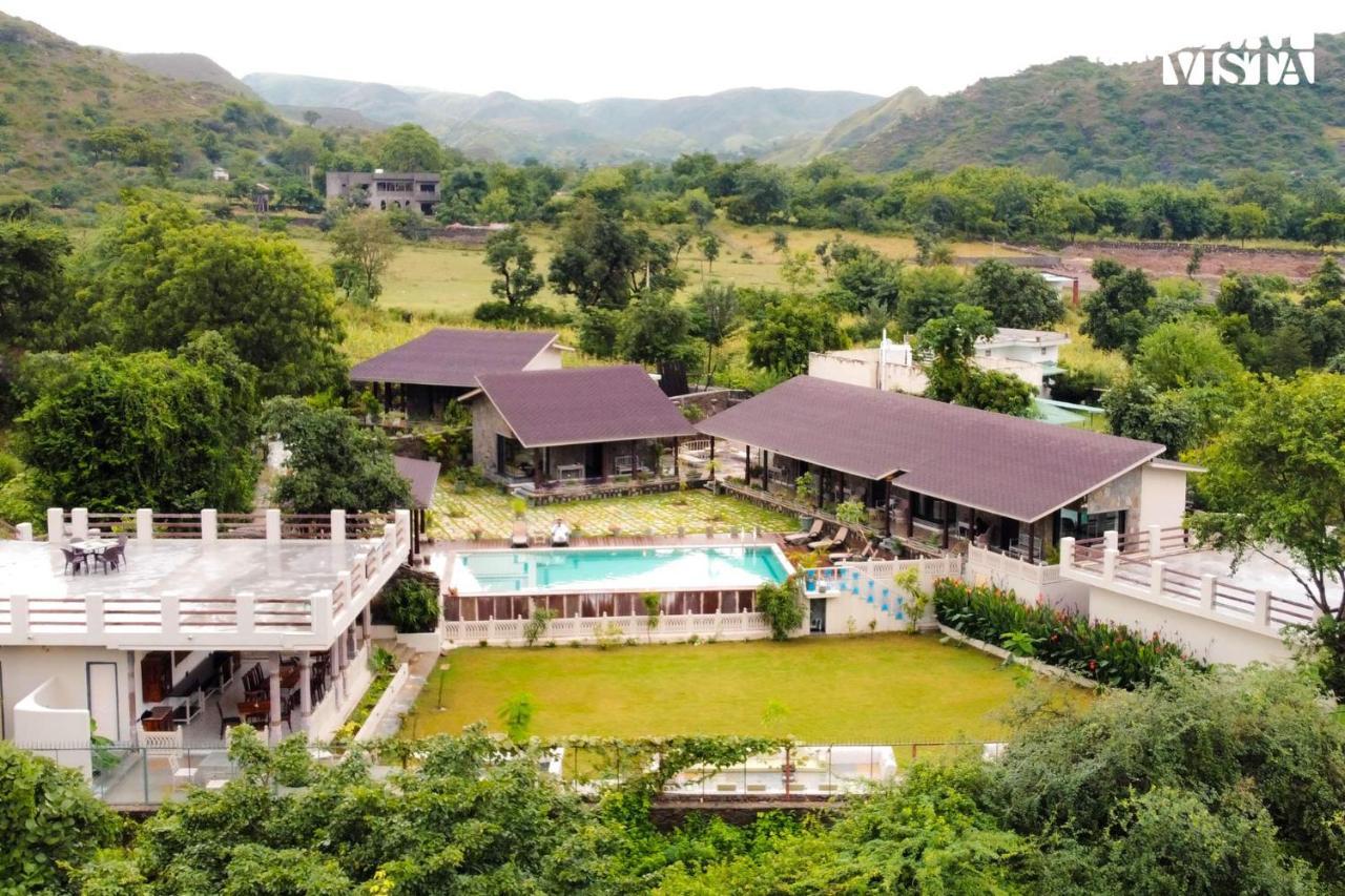 Villa Stayvista's The Earthen Boutique - Escape With Spacious Pool, Terrace, Lawn & Indoor-outdoor Games
