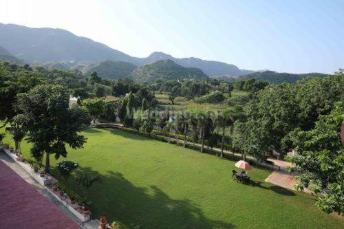 Resort Meera Valley By Nexottel 3*