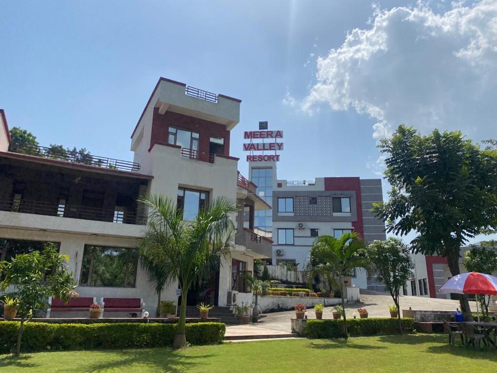 Resort Meera Valley By Nexottel 3*