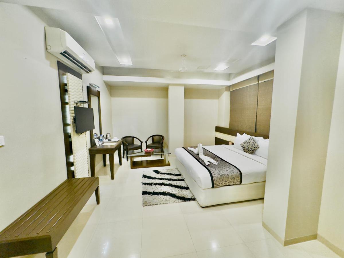 Narayana - Corporate And Family In The Hotel 3*
