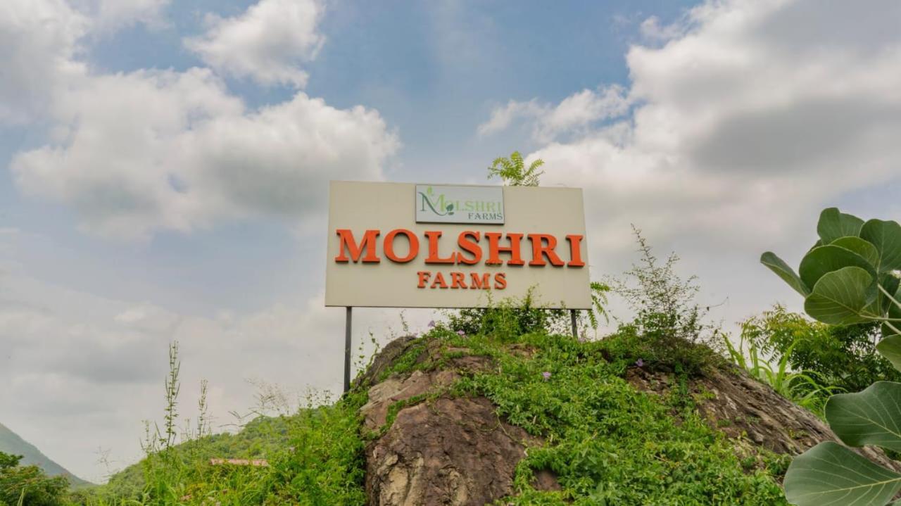Molshri Farms Homestay Hotel *