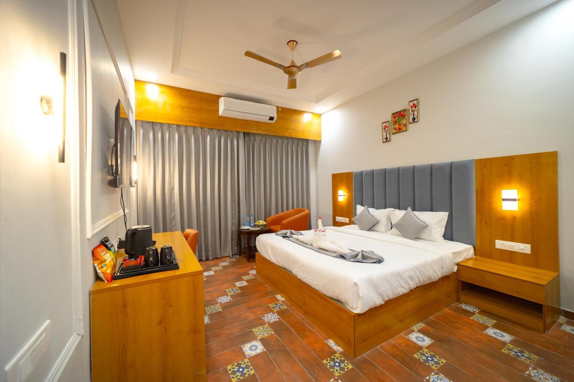 Gold Nest Rubystone Heritage 4* Udaipur
