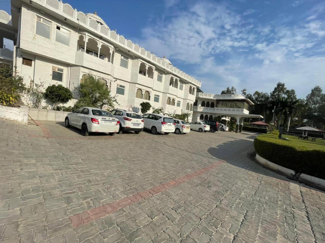 Gold Nest Rubystone Heritage Resort Udaipur