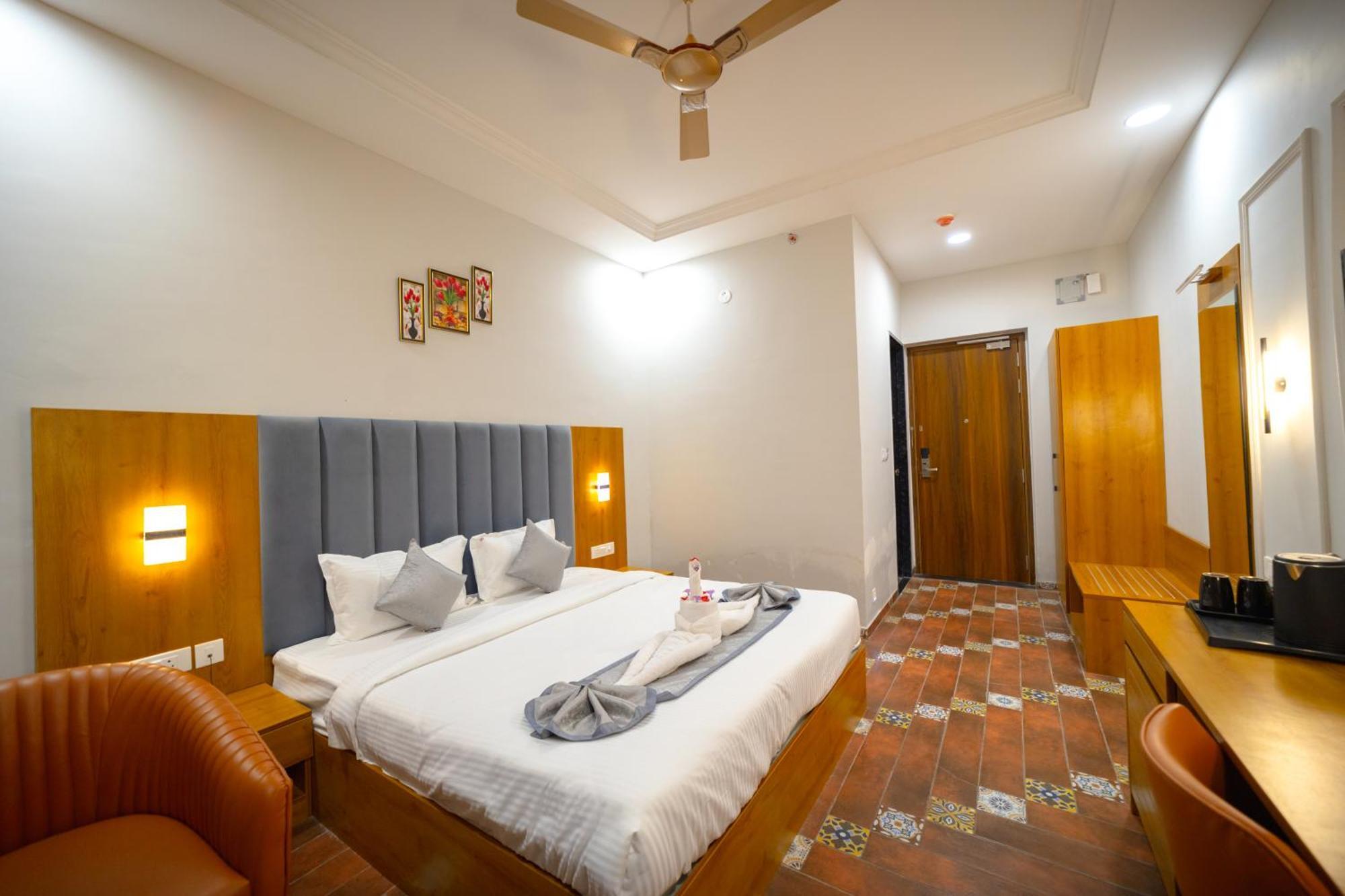 Gold Nest Rubystone Heritage 4* Udaipur