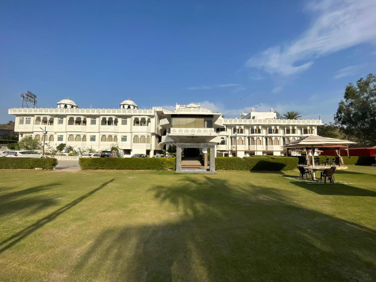 Resort Gold Nest Rubystone Heritage Udaipur