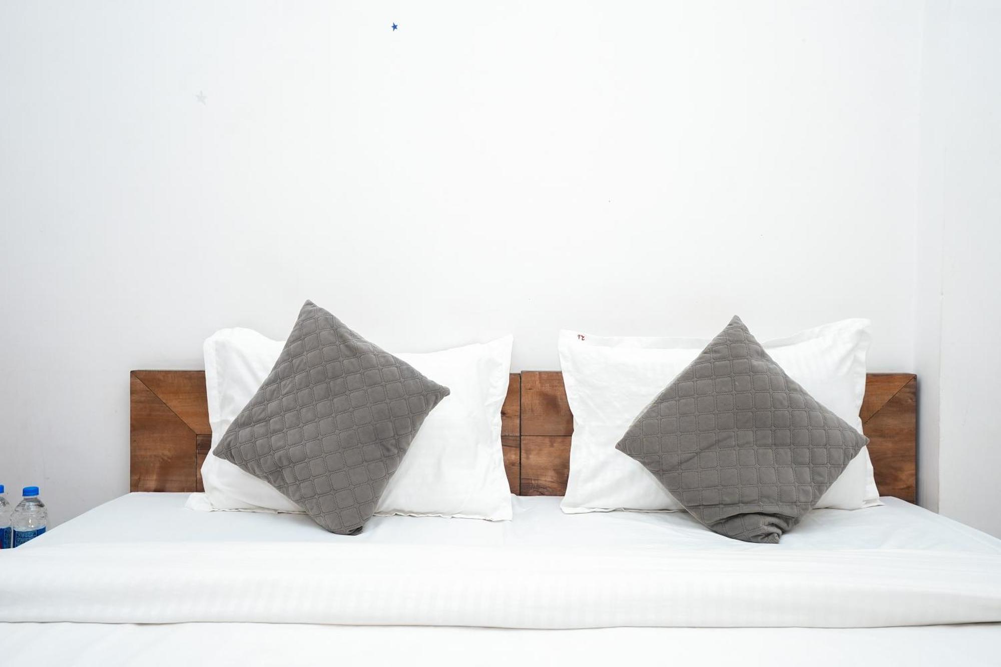 Hotel Antra By Ashoka Group *