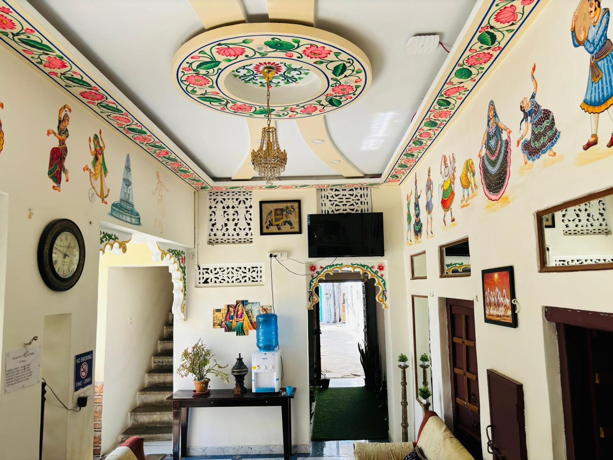 Ushaan Haveli *