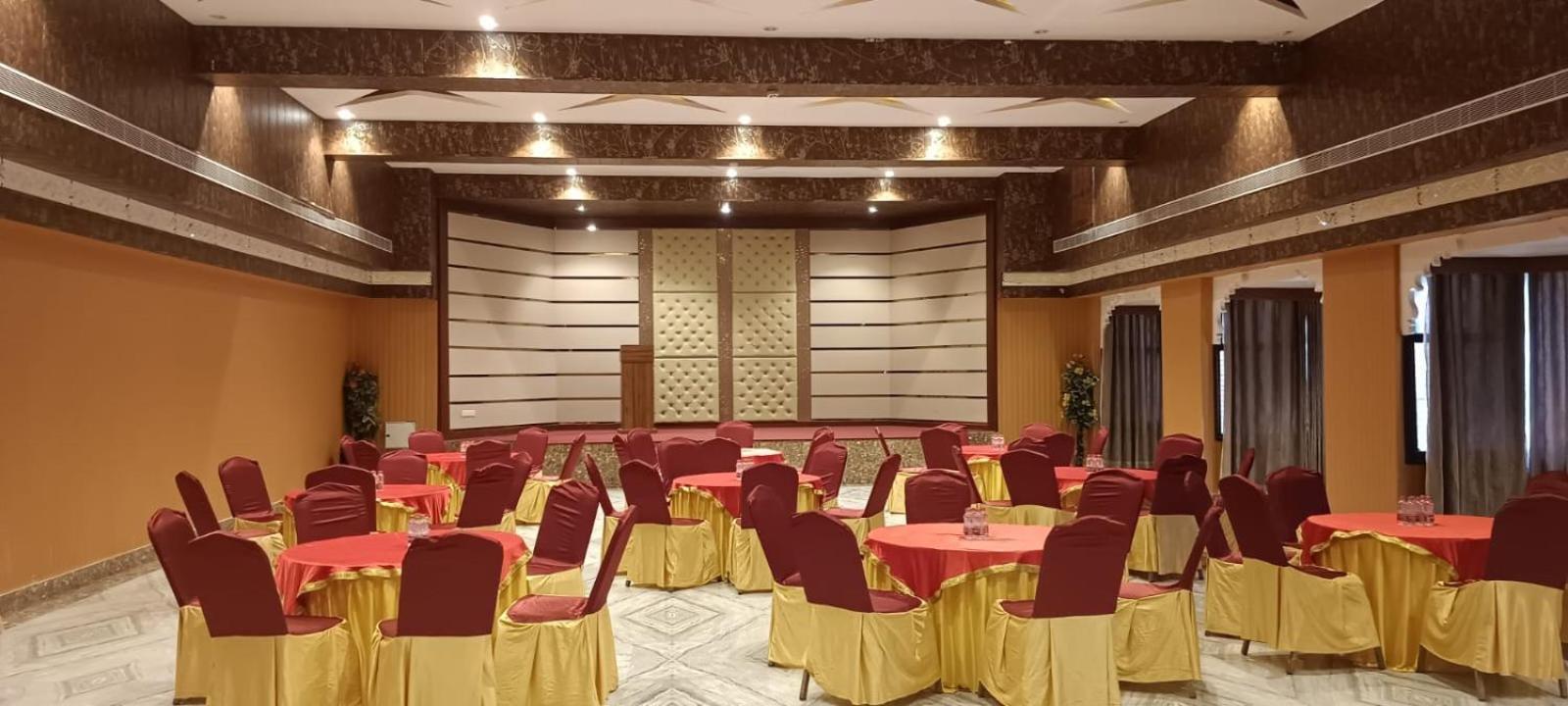 Gold Nest Rubystone Heritage 4* Udaipur