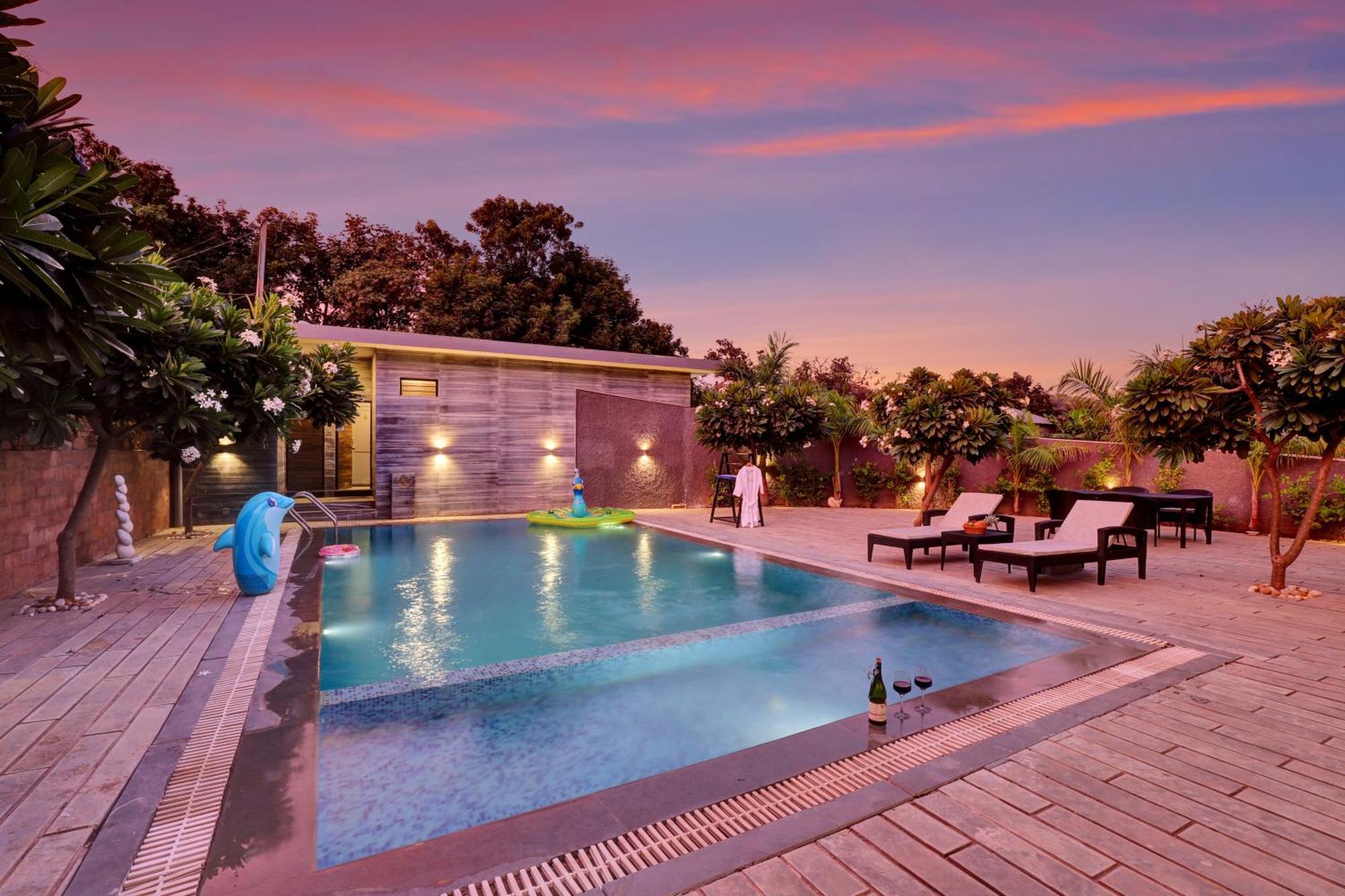 Elivaas Radhyam Luxe 2bhk With Pvt Pool Villa *