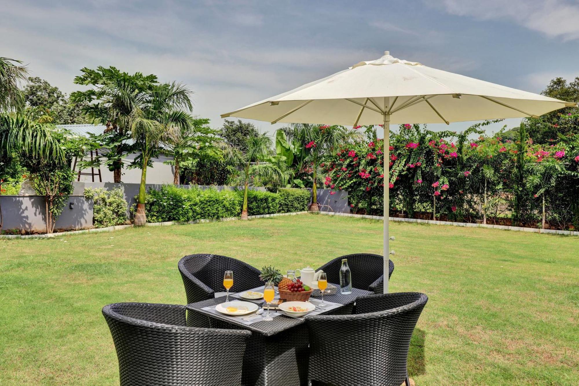 Elivaas Radhyam Luxe 2bhk With Pvt Pool Villa Udaipur