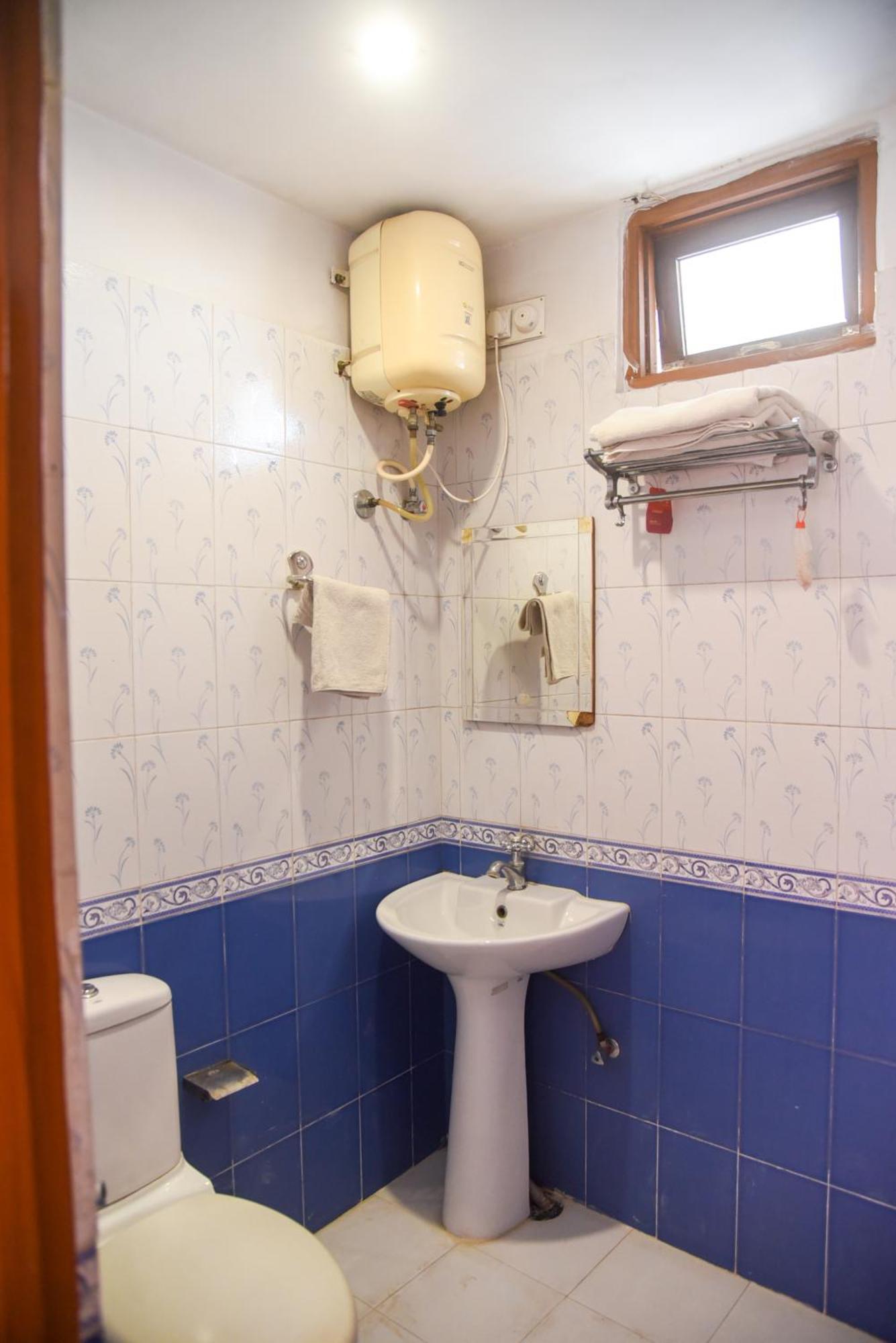 Sajjan Bed & Breakfast 3*