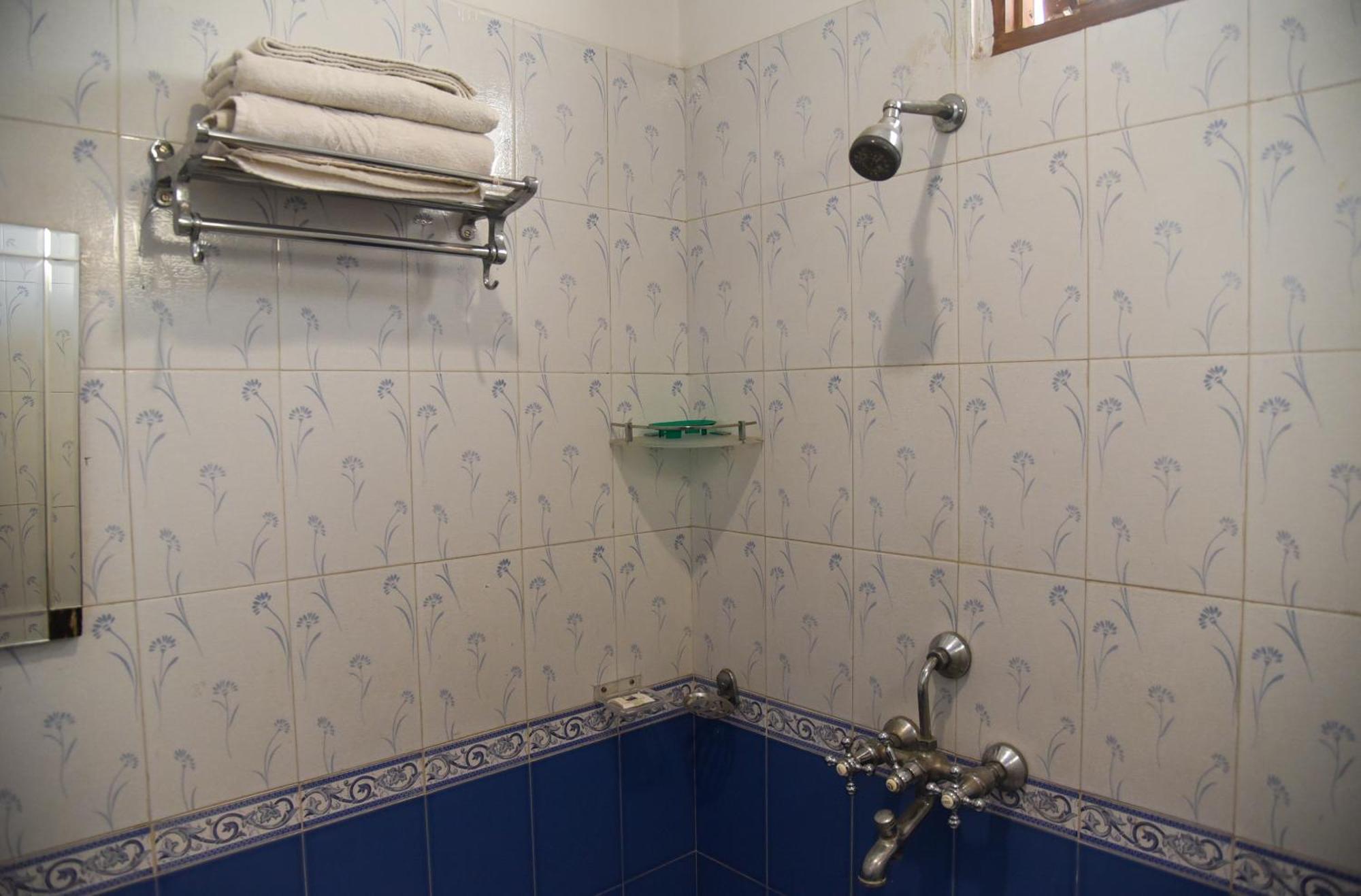 Sajjan Bed & Breakfast 3*