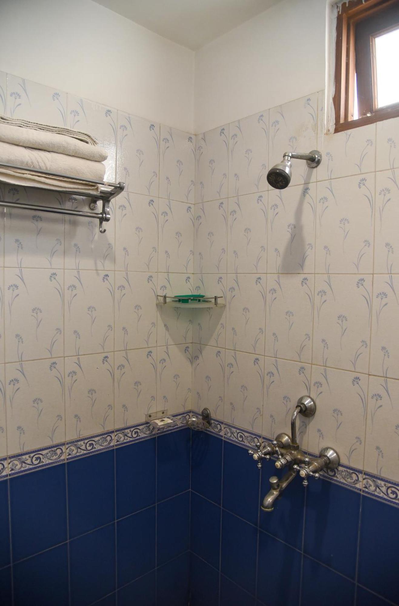 Sajjan Bed & Breakfast 3*