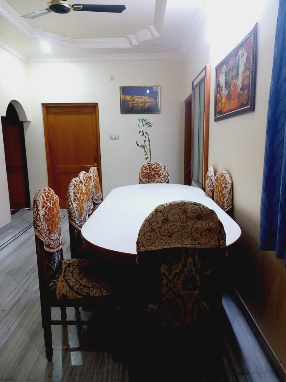Rukoo Sa Udaipur