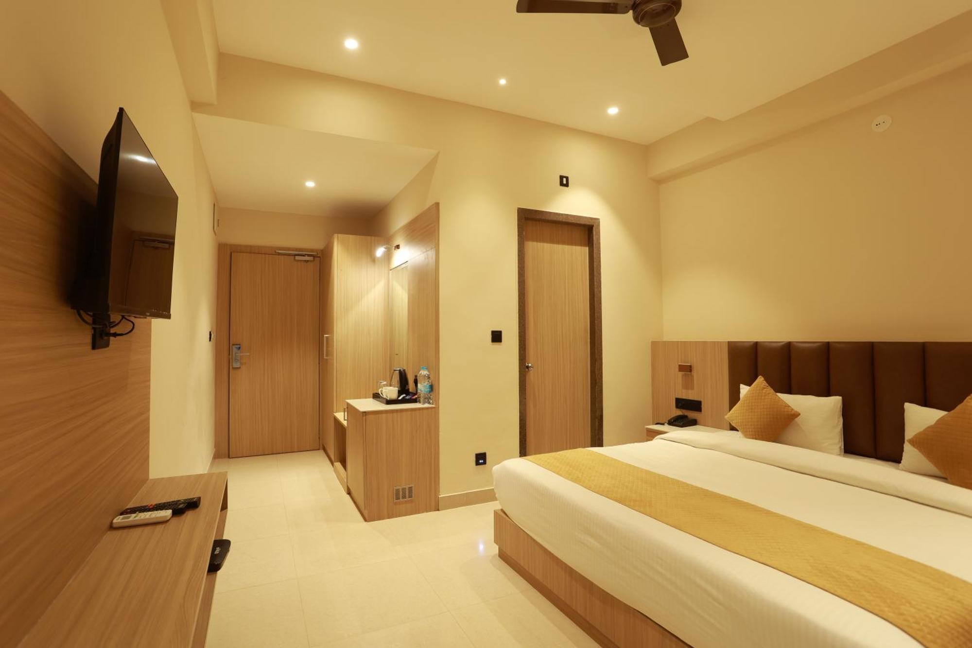 Taviral Regency 4*