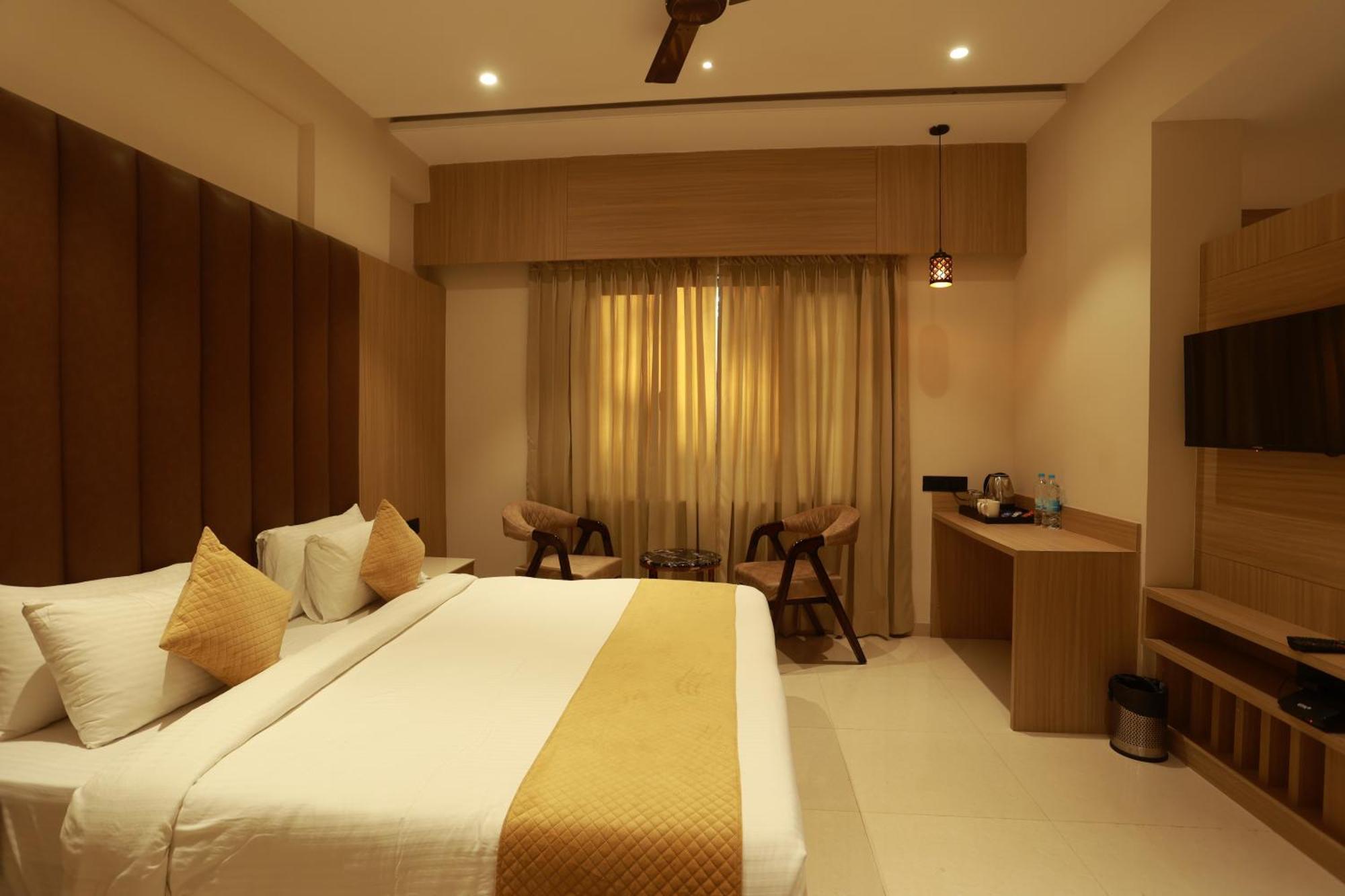 Hotel Taviral Regency 4*