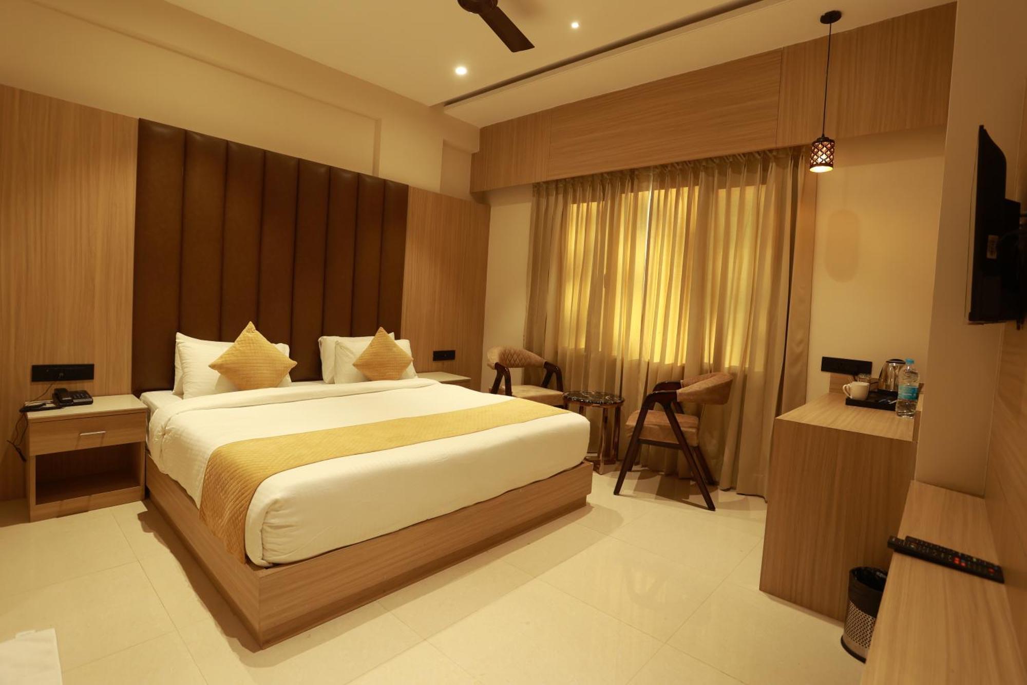 Hotel Taviral Regency Udaipur