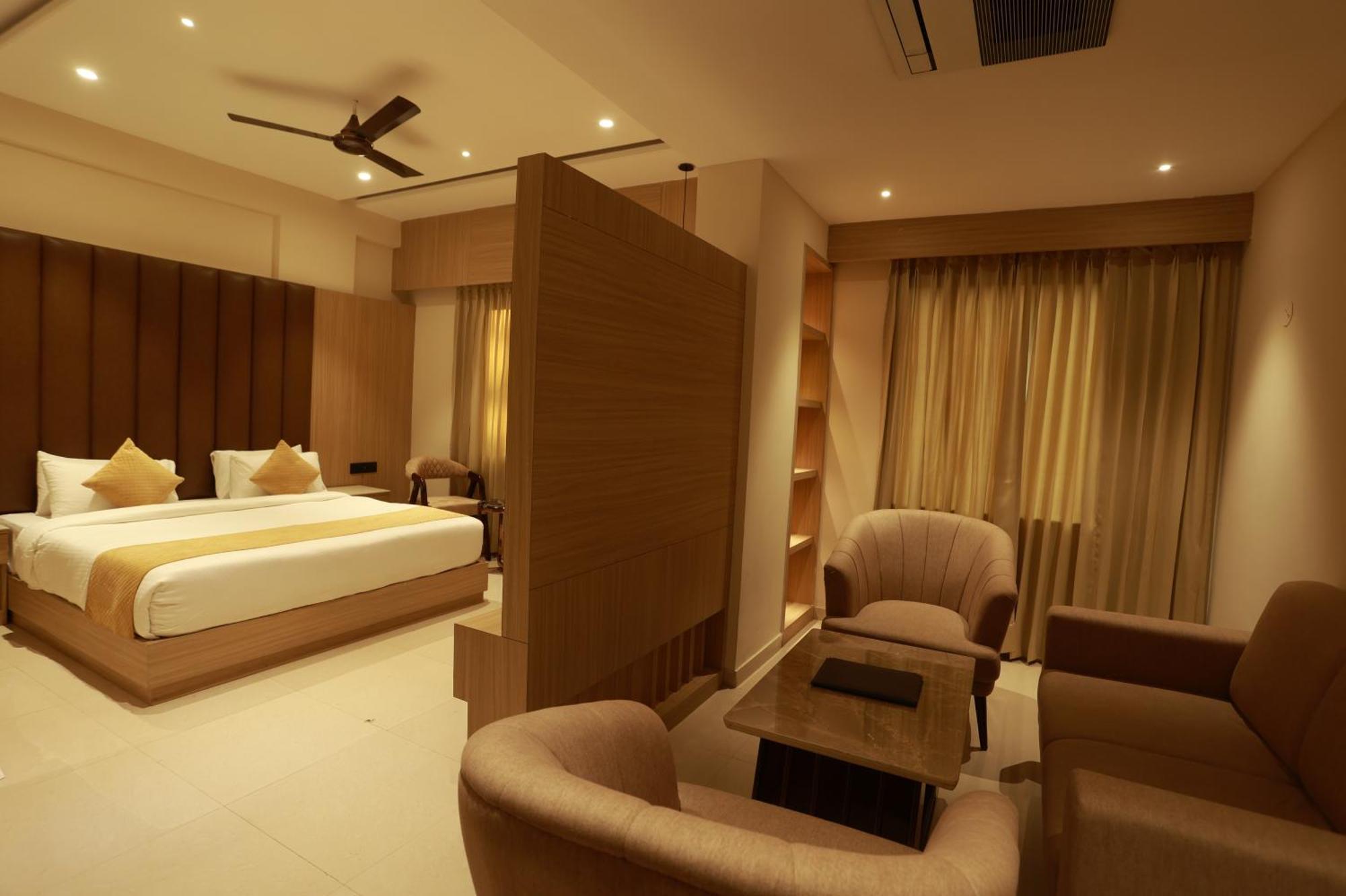 Hotel Taviral Regency 4*