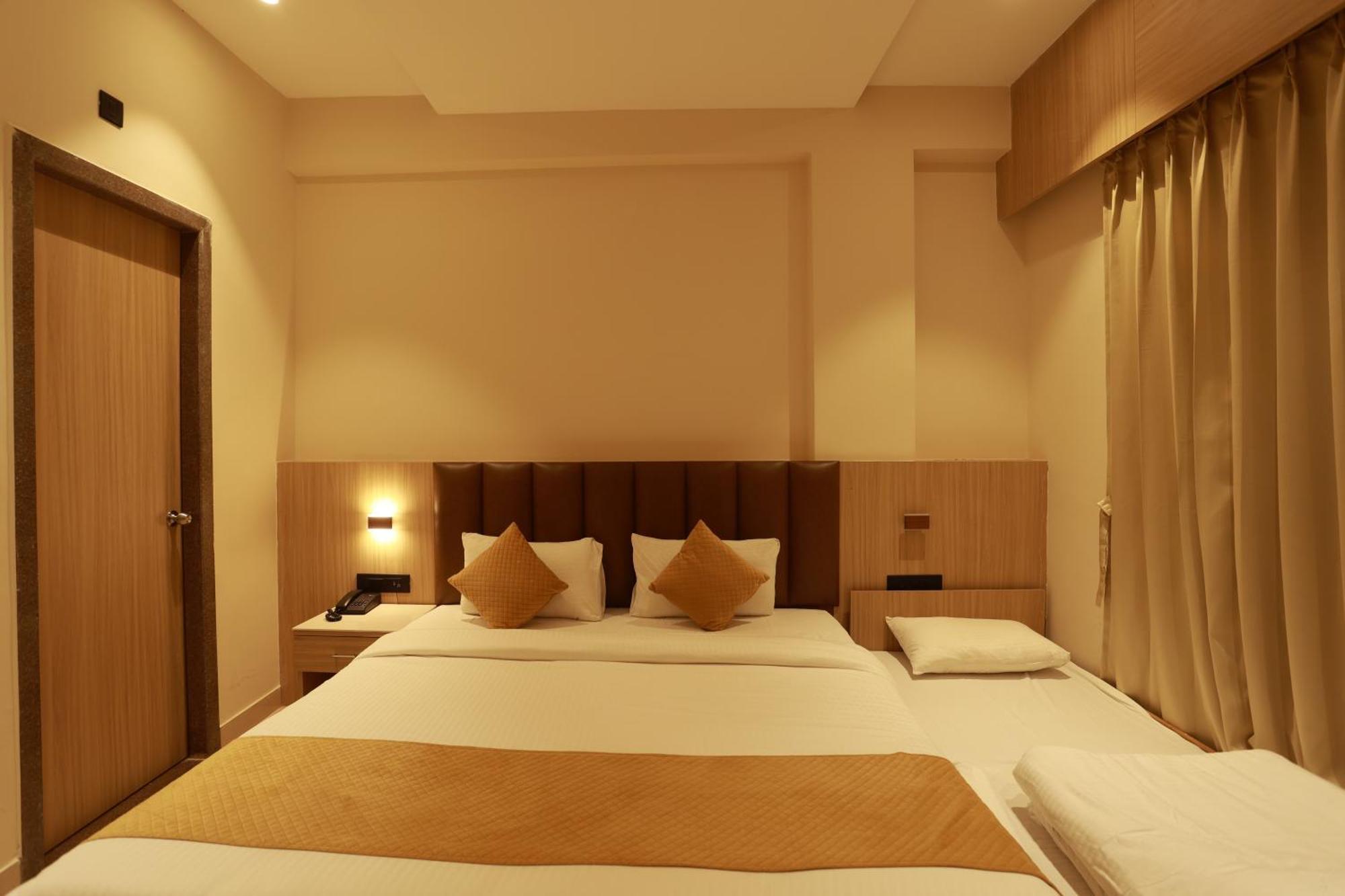 Hotel Taviral Regency 4*