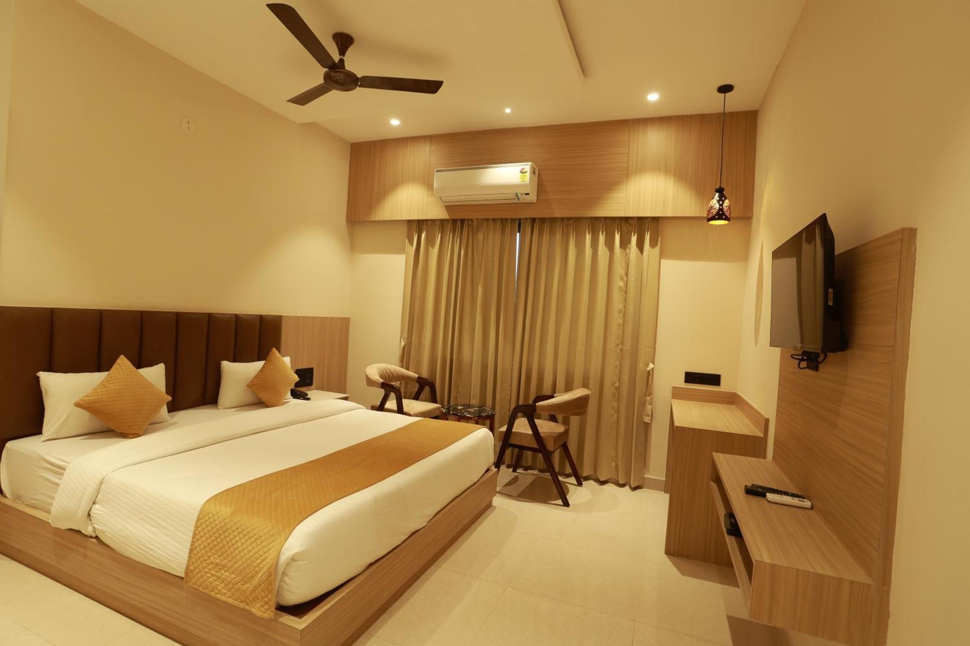 Hotel Taviral Regency