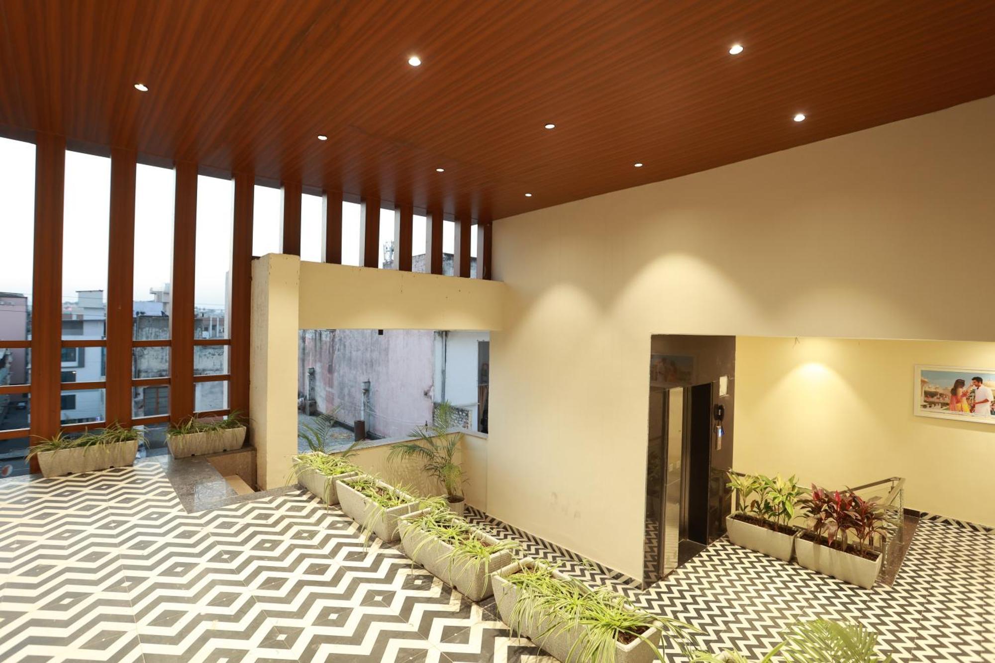Taviral Regency Hotel