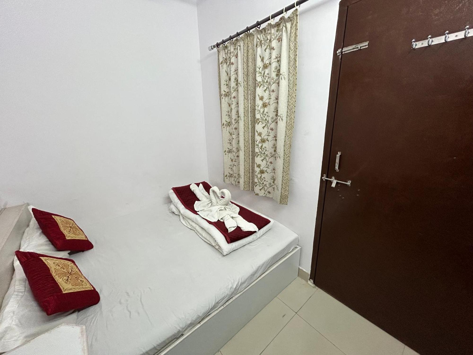 Ashish Guest House, Udaipole * Udaipur