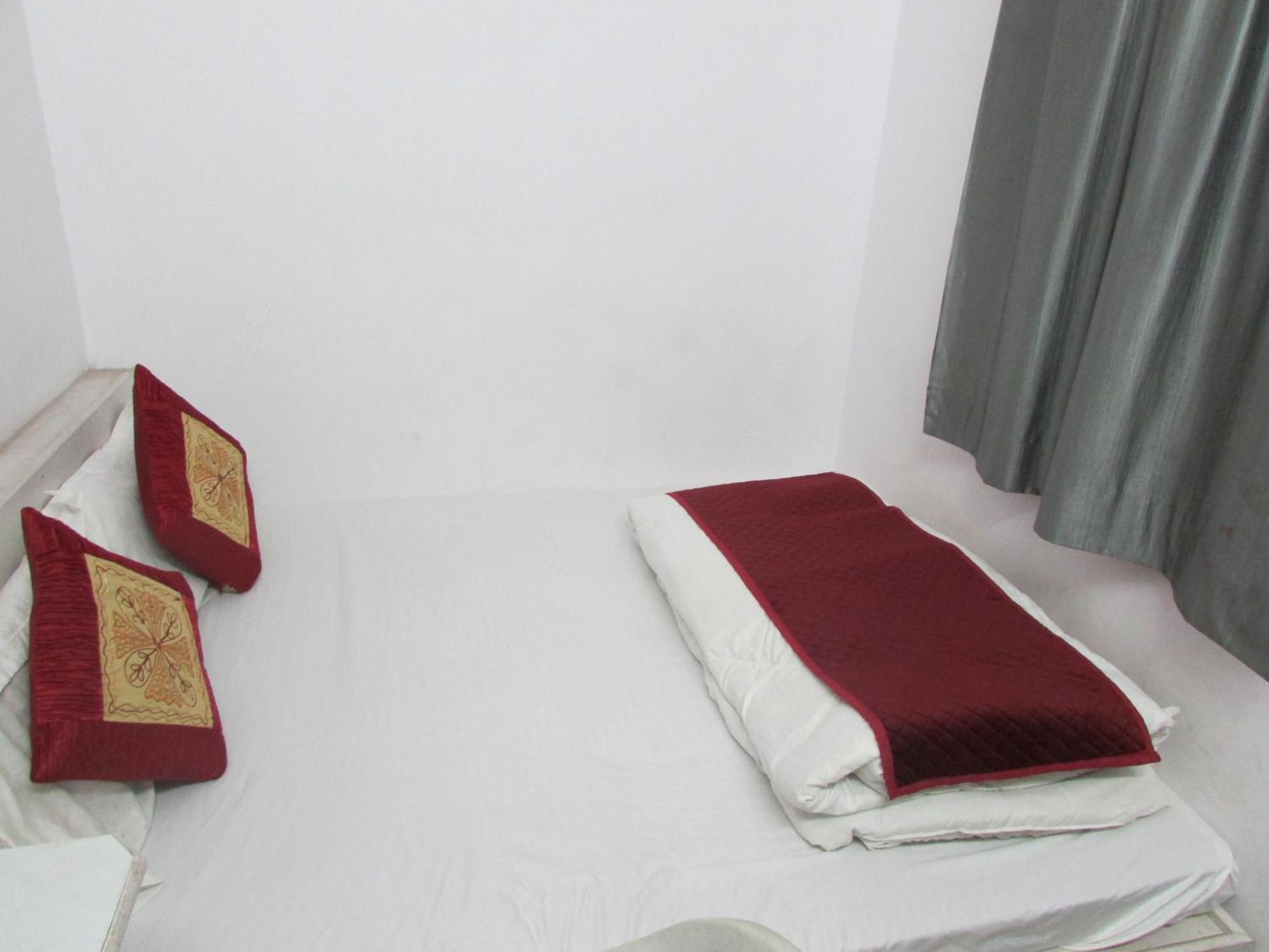 Ashish Guest House, Udaipole Hostel Udaipur