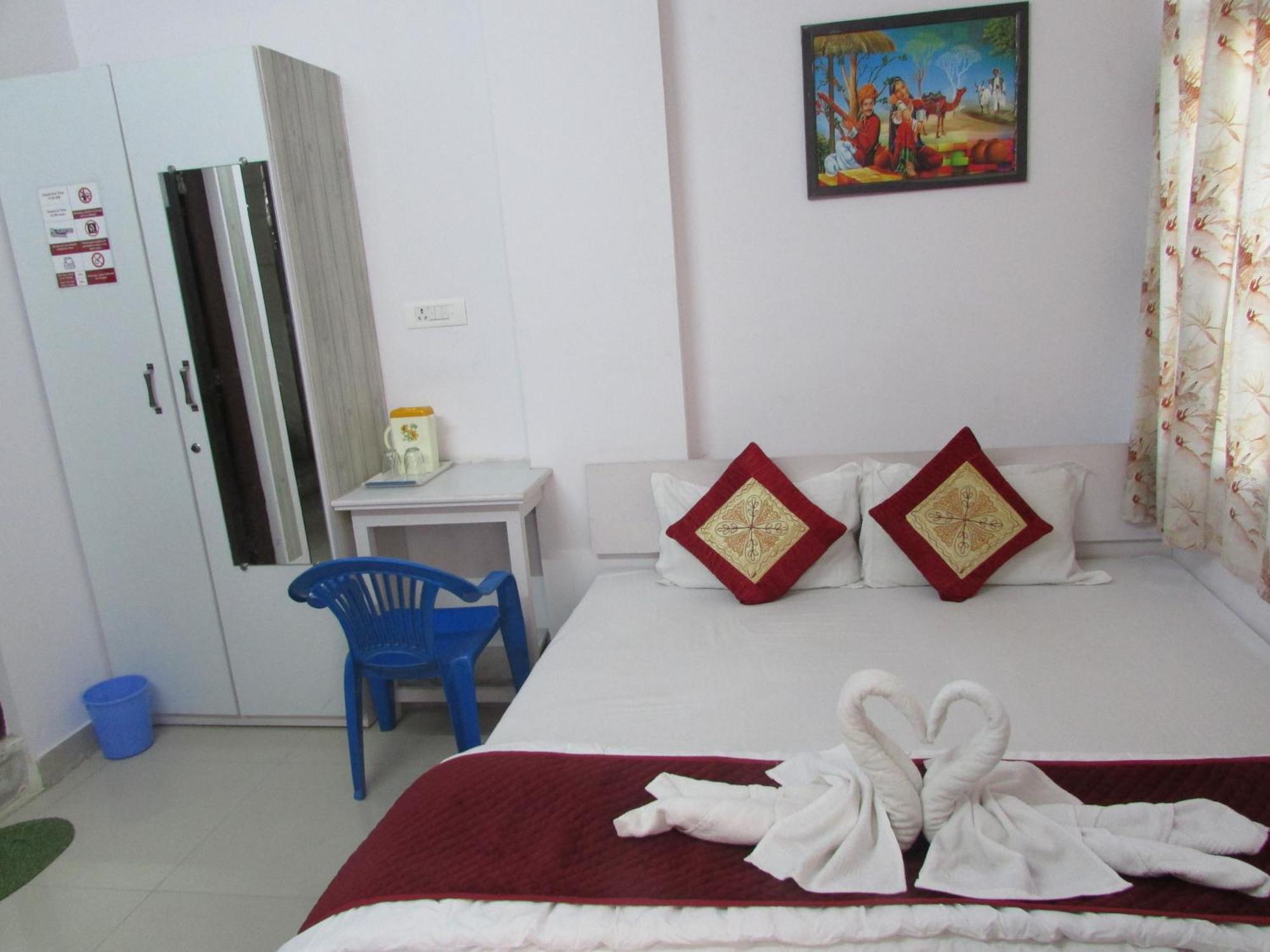 Ashish Guest House, Udaipole Hostel Udaipur