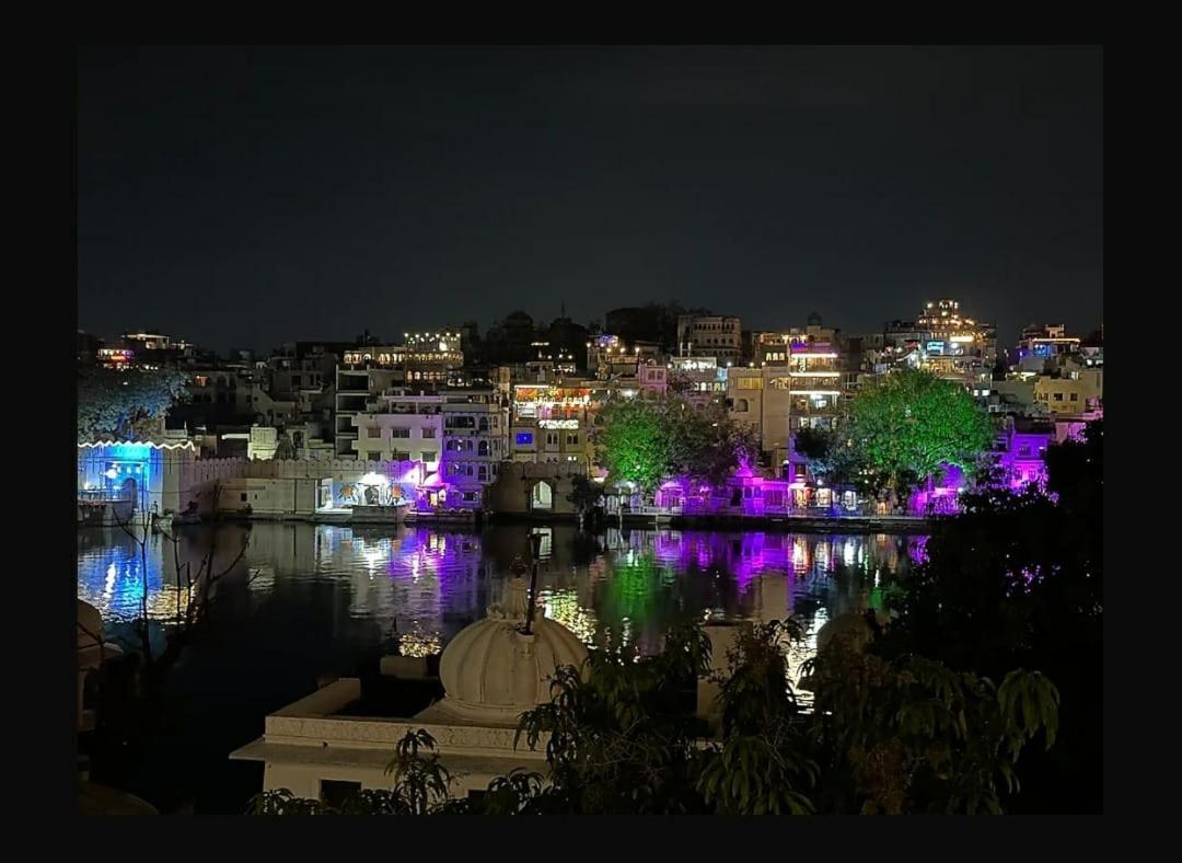 Guest house Shiv Palace