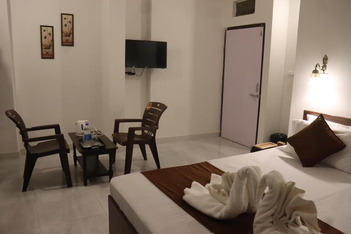Guest house Shiv Palace