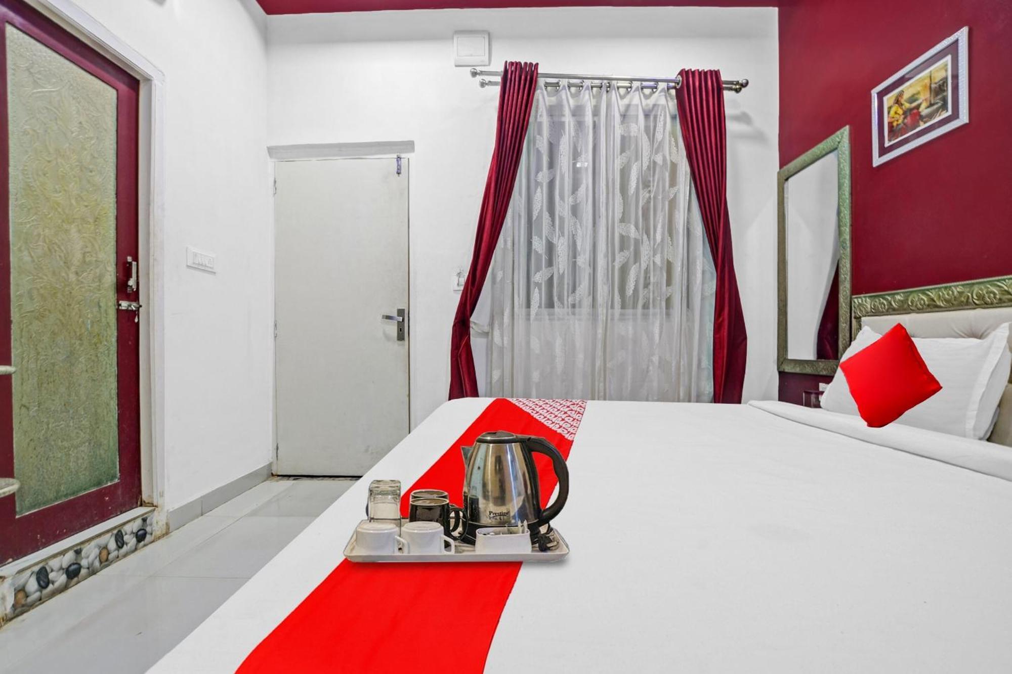 O Palace 3*