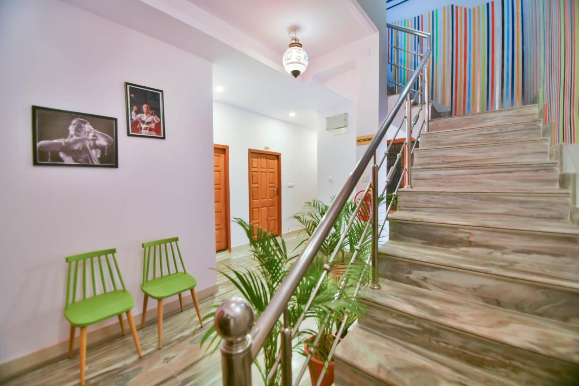 Hotel Oyo Flagship 40796 Banjara Luxury 3*
