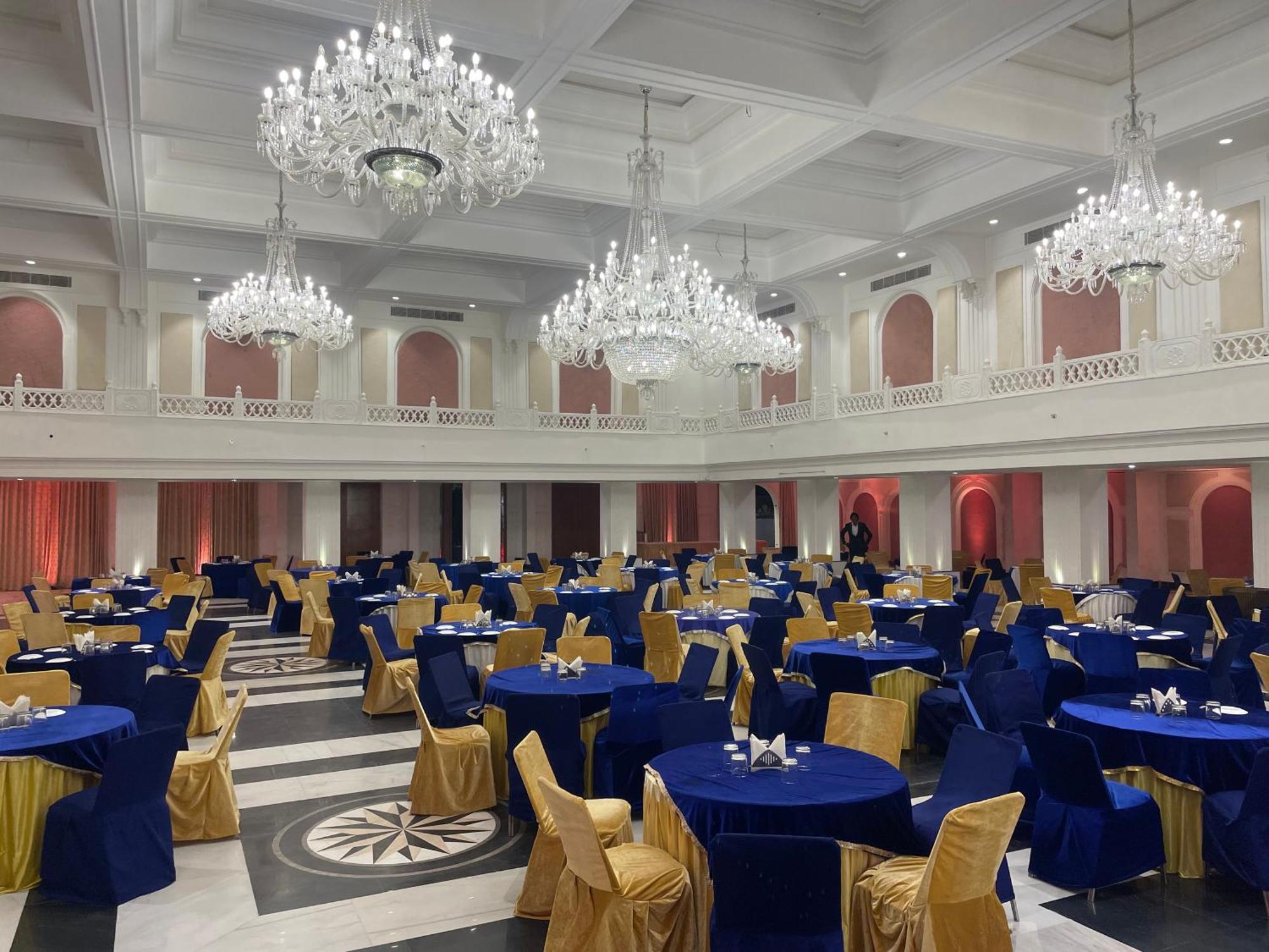 Hotel Mewar Palace And Spa 4*