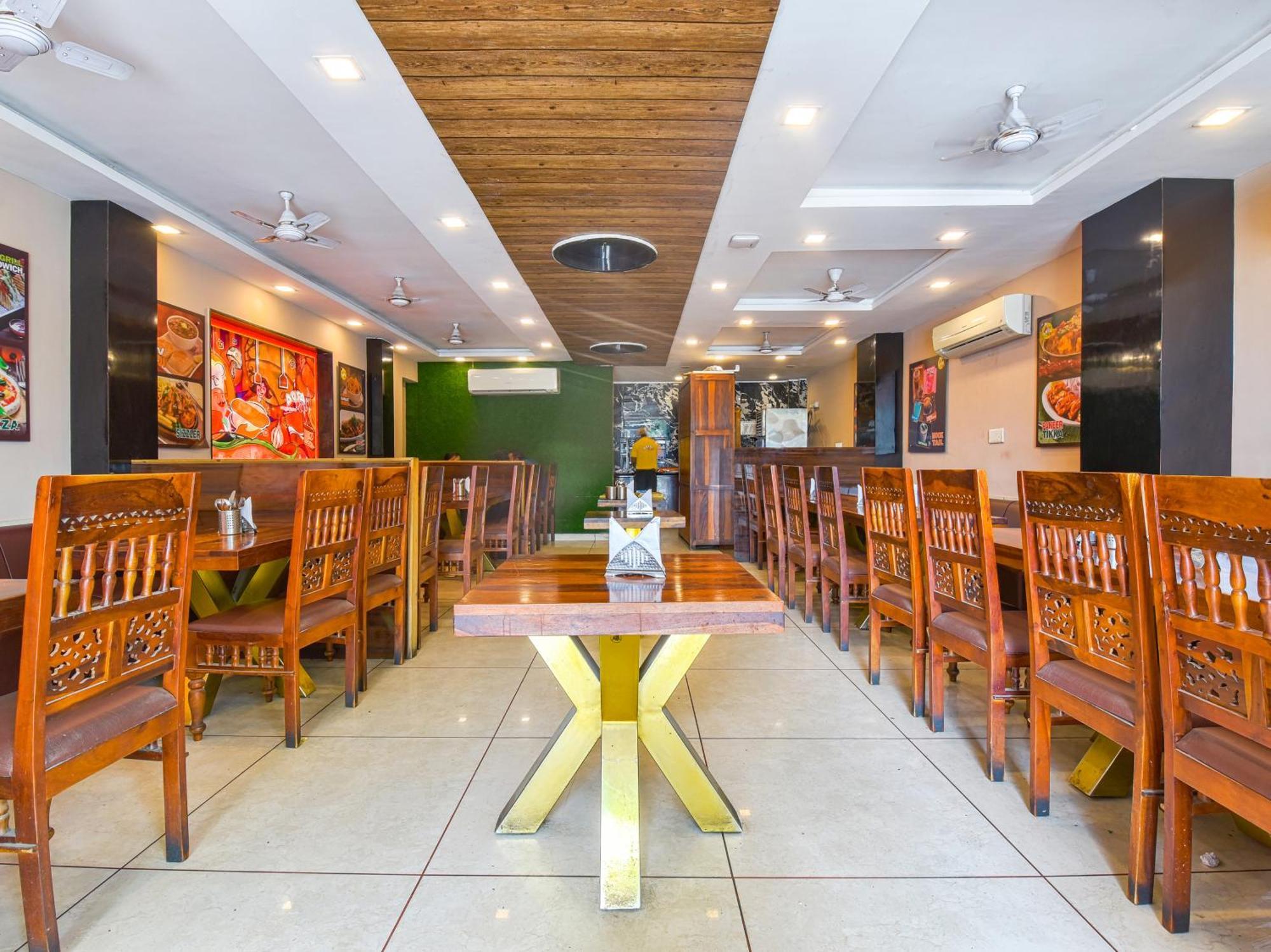 Dosa Plaza *