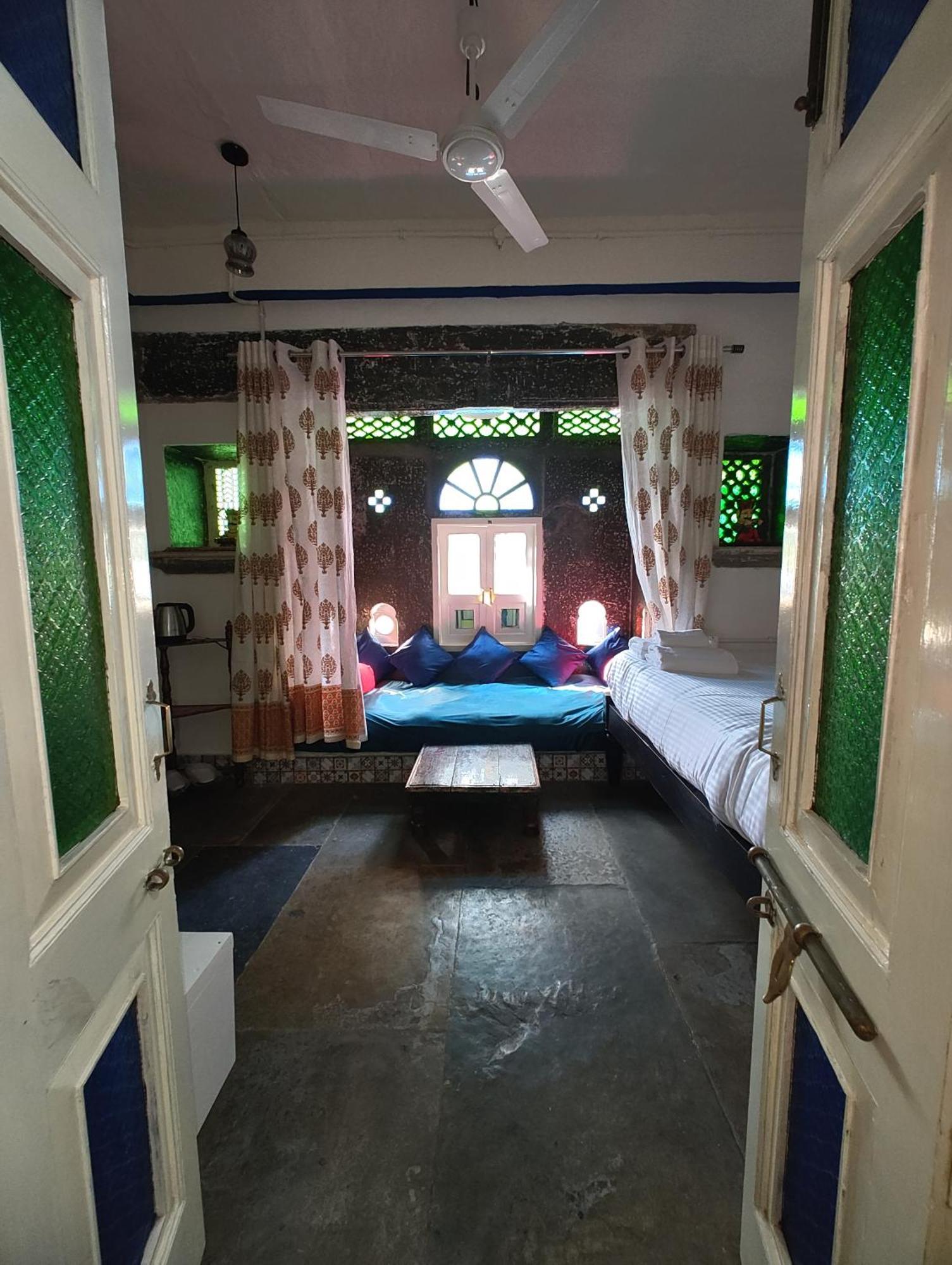 Bed & Breakfast Barefoot Boutique
