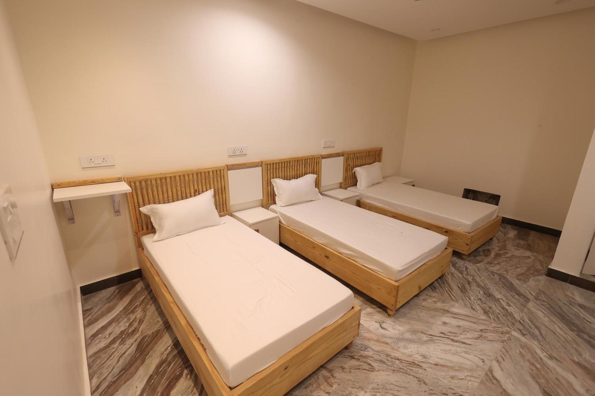Bed & Breakfast Shuddhi By Aarogya's *